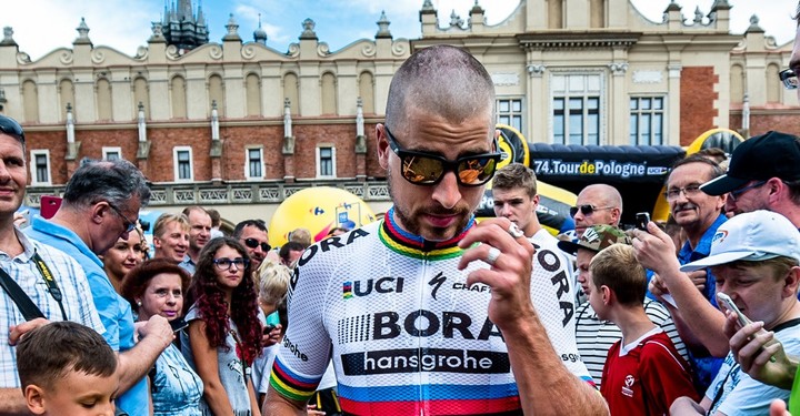 Peter Sagan tretí aj v šprinte 5. etapy, celkovo vedie už o 14 sekúnd